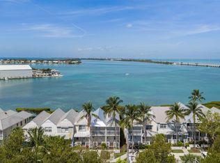 5037 Sunset Village Dr, Duck Key, FL 33050