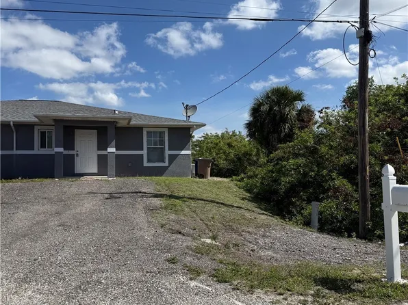 700 W 12th St, Lehigh Acres, FL 33972