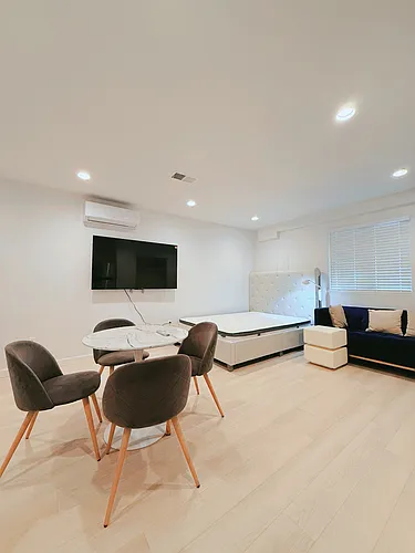 730 Amador Cir #1 Photo 1