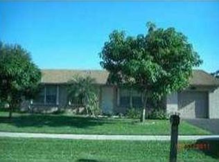 9276 Saddlebrook Dr, Boca Raton, FL 33496