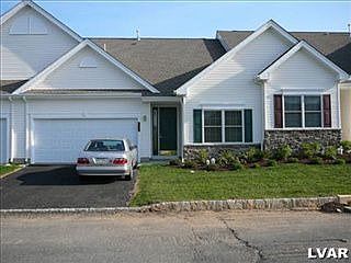 1st image of 4020 Pine Hurst Dr