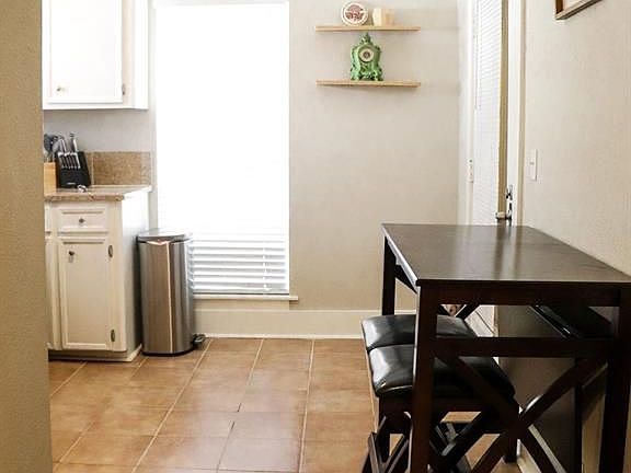 5th image of 4618 McKinney St APT 1