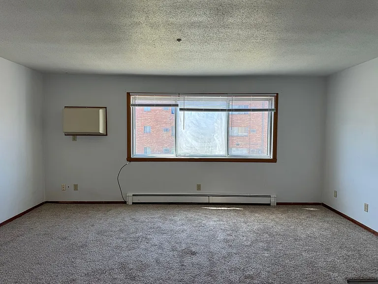 College Park Apartments — Photo 81