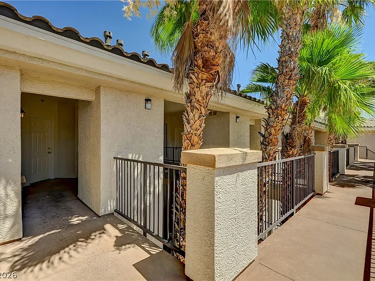 7147 S Durango Dr #308 — Photo 2