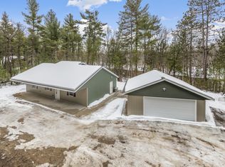 W5479 Island Bluff Ln, Wausaukee, WI 54177