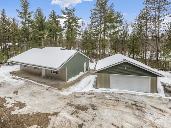 W5479 Island Bluff Ln, Wausaukee, WI 54177