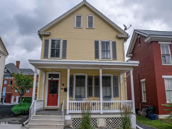 414 Penn St, Hollidaysburg, PA 16648