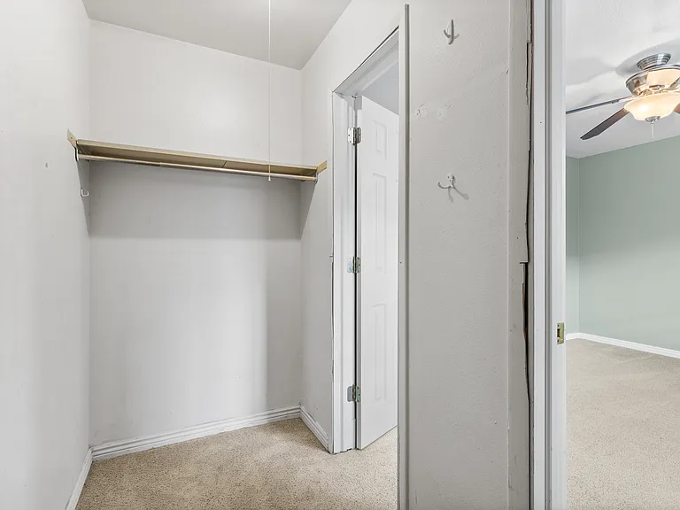 3009 Madison Ave #L210 — Photo 23