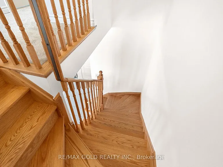 18 Waterville Way — Photo 27