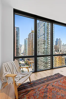 Rented by Compass | media 58