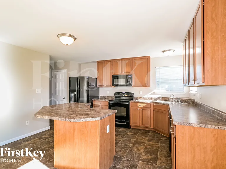 5522 Emerald Ridge Dr — Photo 7