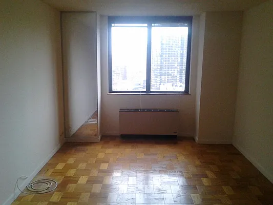 Rented by AJ Clarke | media 4