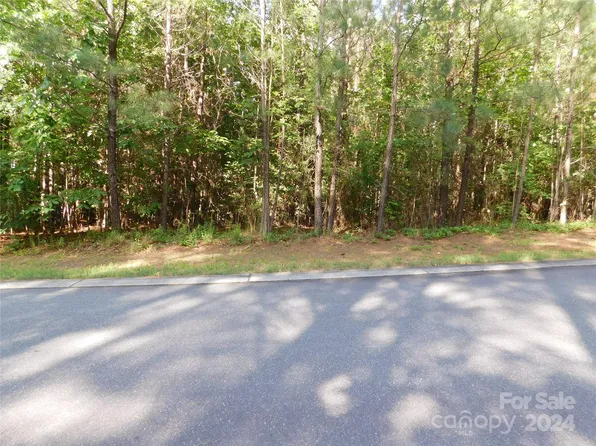 231 Grandfathers Pass NW #23, Valdese, NC 28690