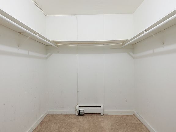 4th image of 2632 N Windsor Dr Unit 203