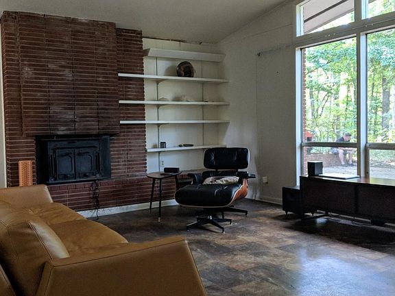 5th image of 1606 Milton Rd