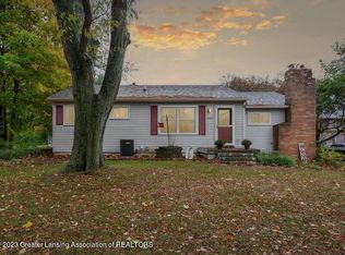 2117 S Waverly Rd, Eaton Rapids, MI 48827