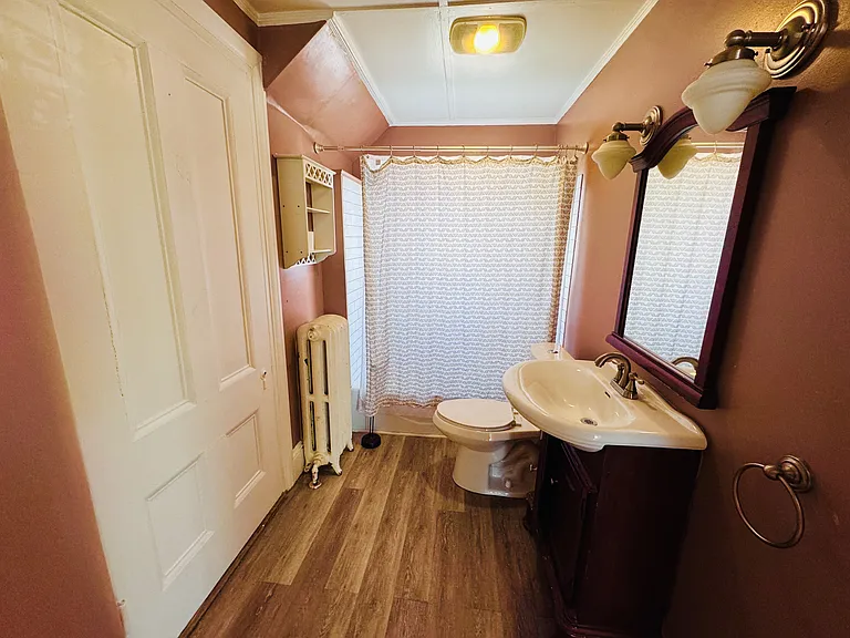 161 Essex St #1 — Photo 5
