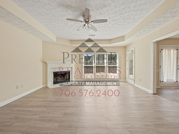 5th image of 3501 Carrington Pl