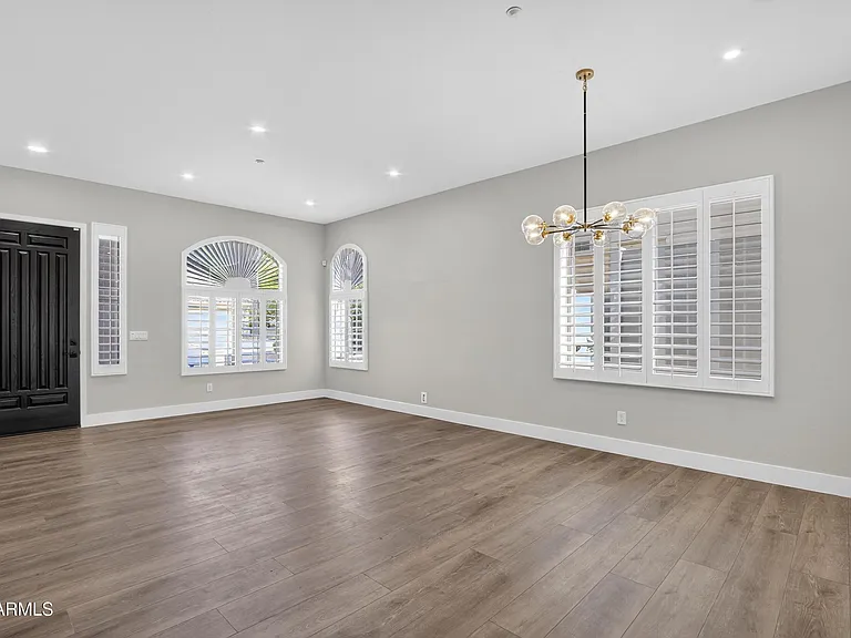 10587 E Sheena Dr — Photo 10