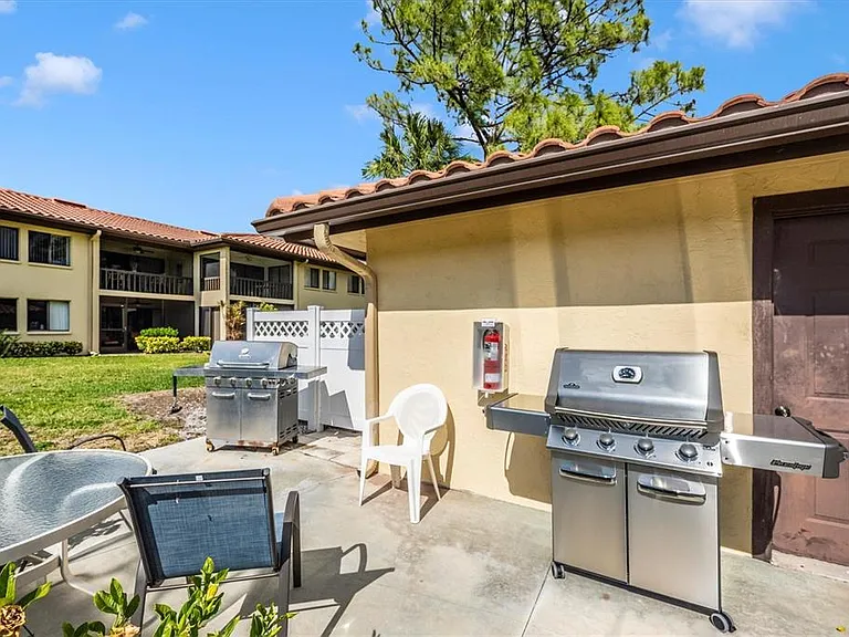 5219 Lake Village Dr #21 — Photo 50