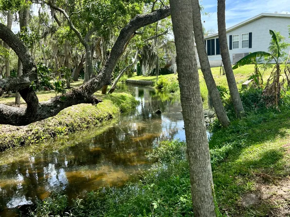 404 Seagrape Cv, Ellenton, FL 34222