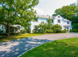 97 Muchmore Rd, Harrison, NY 10528