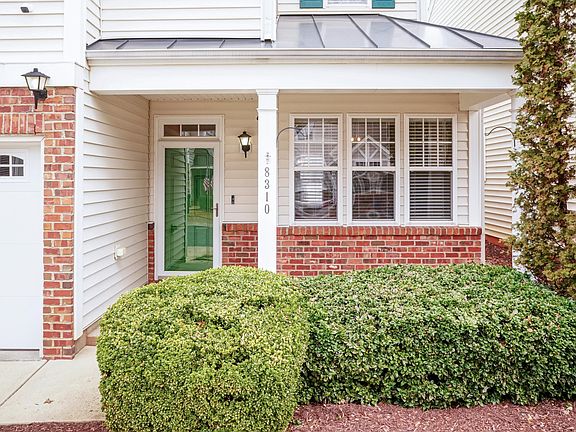 5th image of 8310 Chimneycap Dr