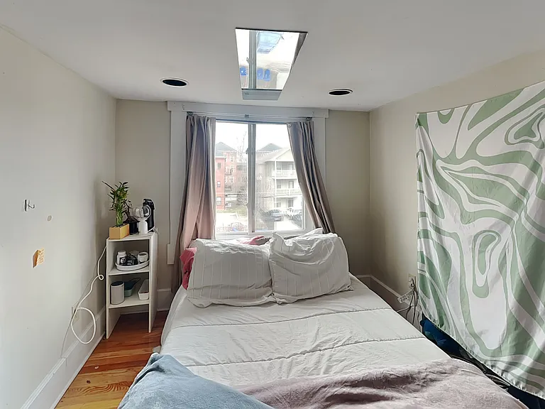 52 Euclid Ave #52 — Photo 10