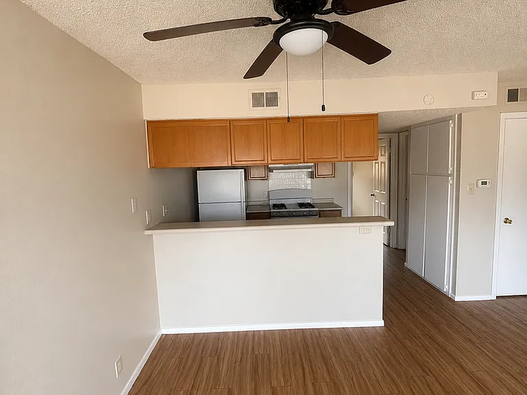 Viking Villas — Photo 17