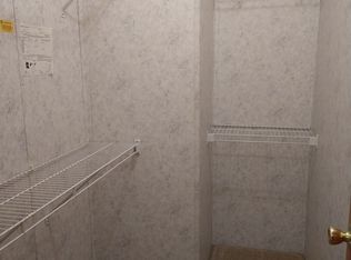 843 S 10th St, Dekalb, IL 60115