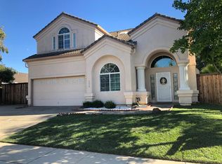 9020 Pebble Field Way, Sacramento, CA 95829