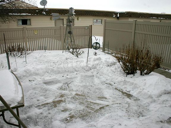 5th image of 902 Belsly Blvd