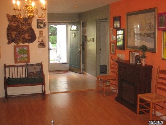 3rd image of 2 Plantation Dr
