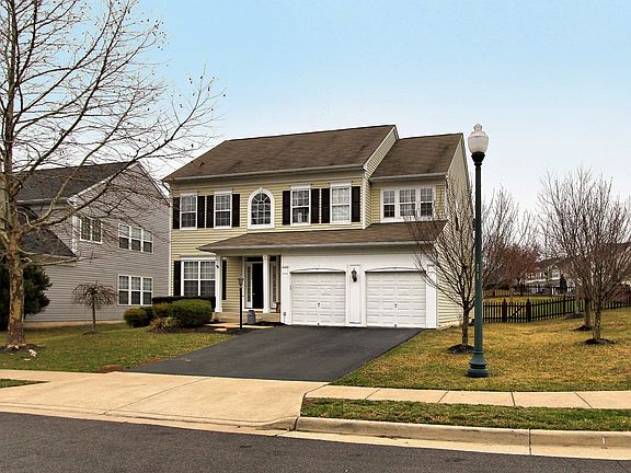 3rd image of 14500 Swordale Ln