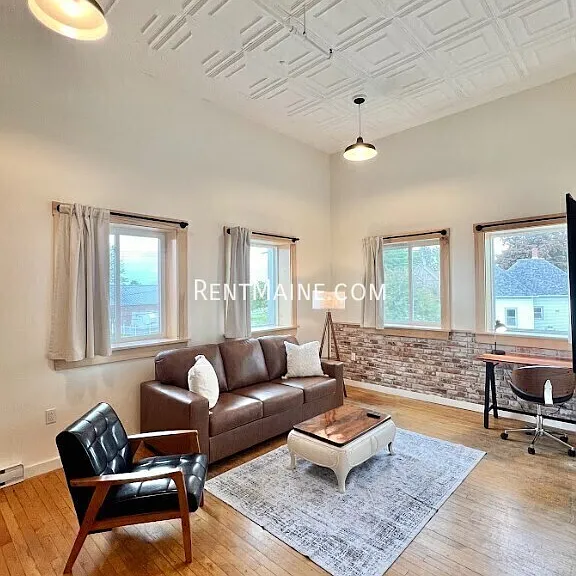 113 N Lancey St #202 — Photo 10
