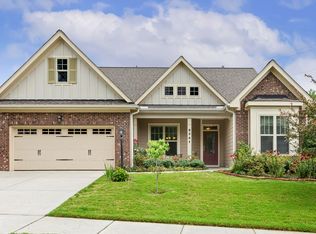 624 Meadowgrass Ln, Wake Forest, NC 27587