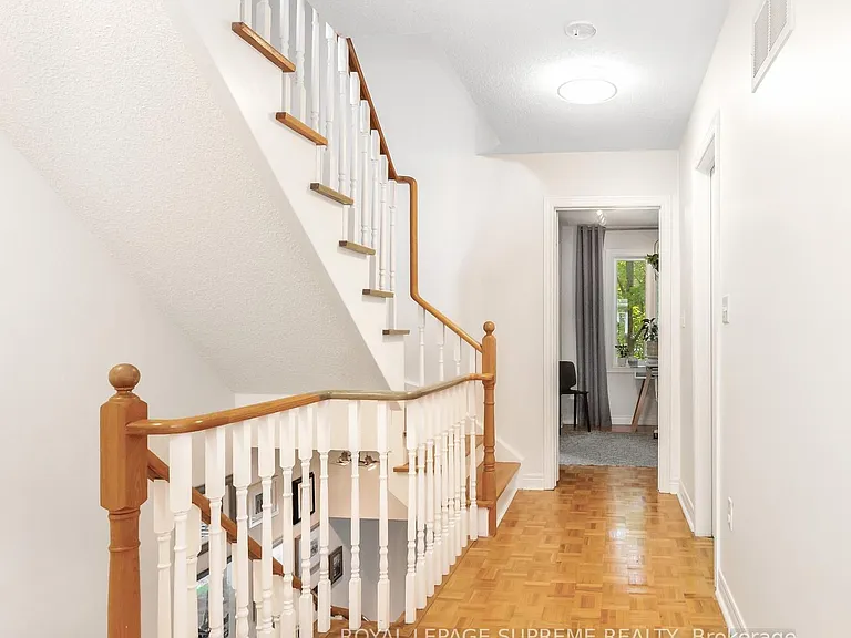 16 Lightbourn Ave — Photo 19