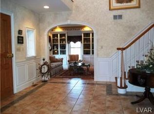 4020 Providence Ct, Schnecksville, PA 18078