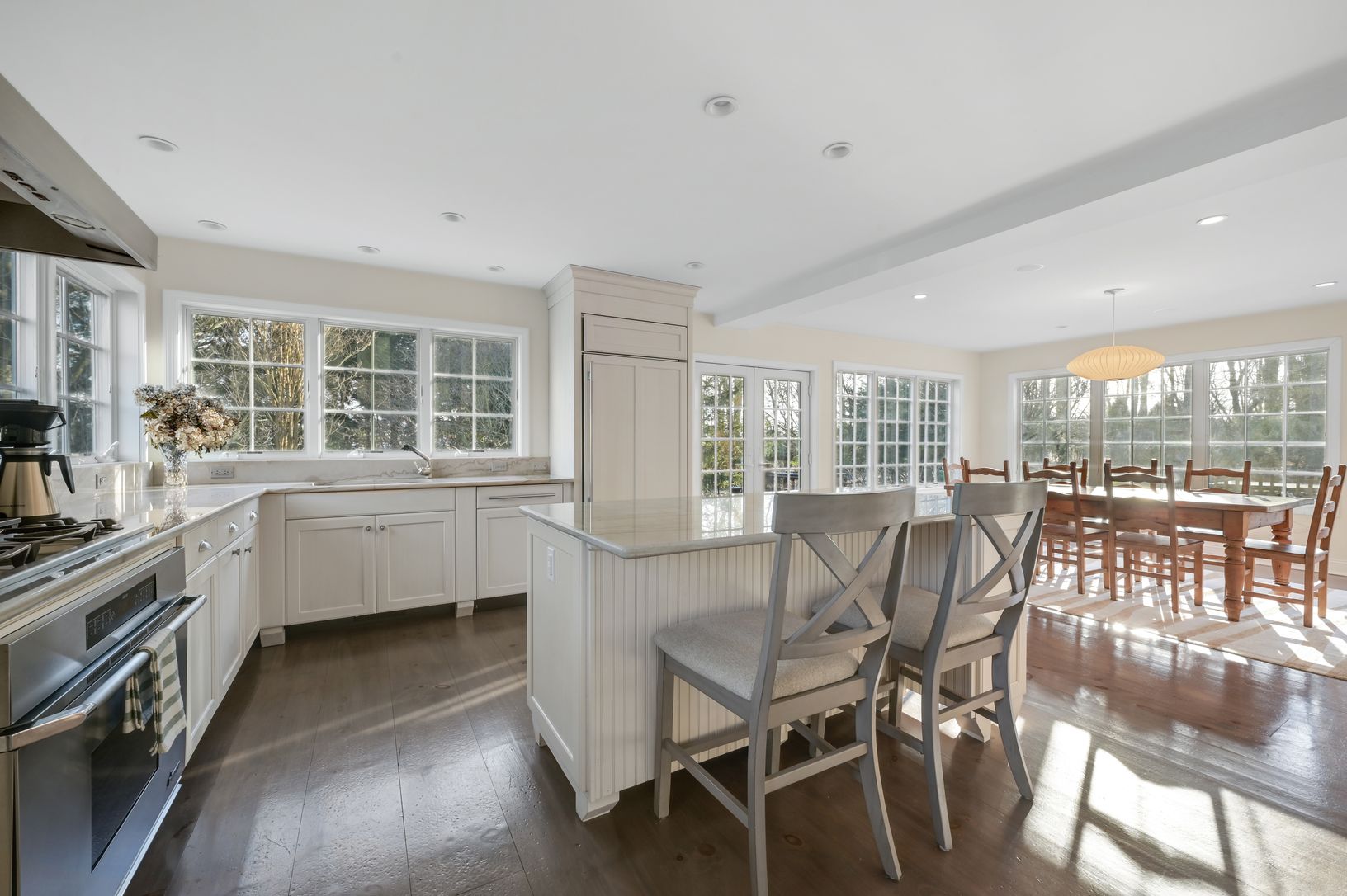  Open High End Kitchen