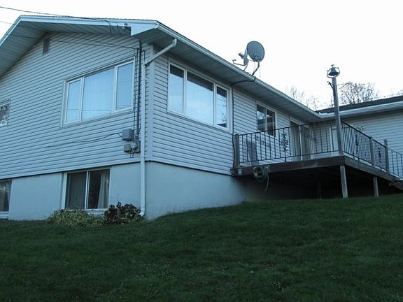 3rd image of 125 N 11th Ave