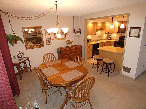 5th image of 4B Kimberly Ct