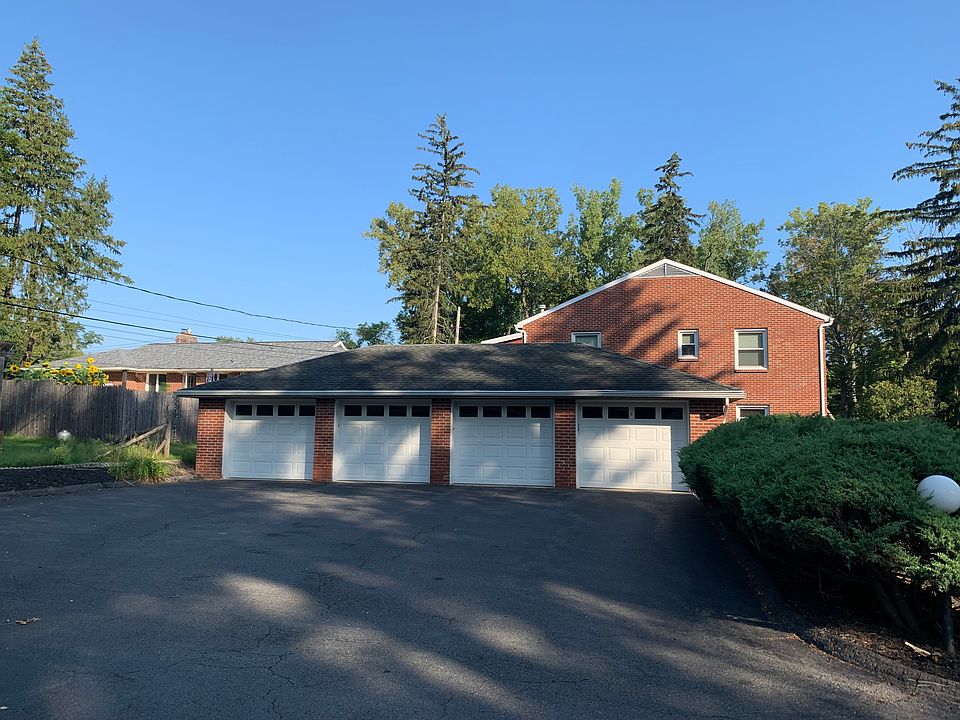 A one car garage comes with the apartment. The garage has an electric door opener and remote.