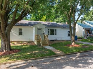 102 W Autry St, Eldon, MO 65026
