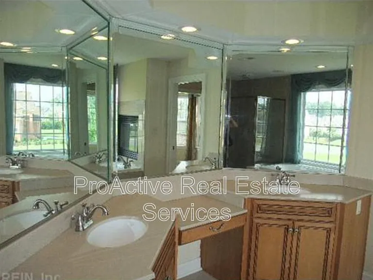 1408 Kemp Bridge Ln — Photo 9