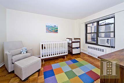 5th image of 383 Grand St APT M1005