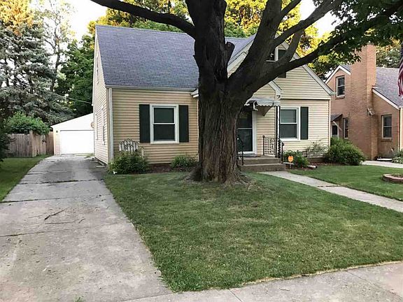 2nd image of 1304 Widergren Dr