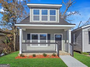 1404 New Castle St, Savannah, GA 31415