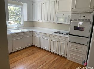 150 Meadowbrook Rd, Athens, GA 30606