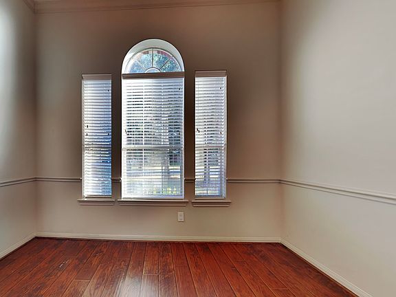 5th image of 20759 Oakhurst Park Dr