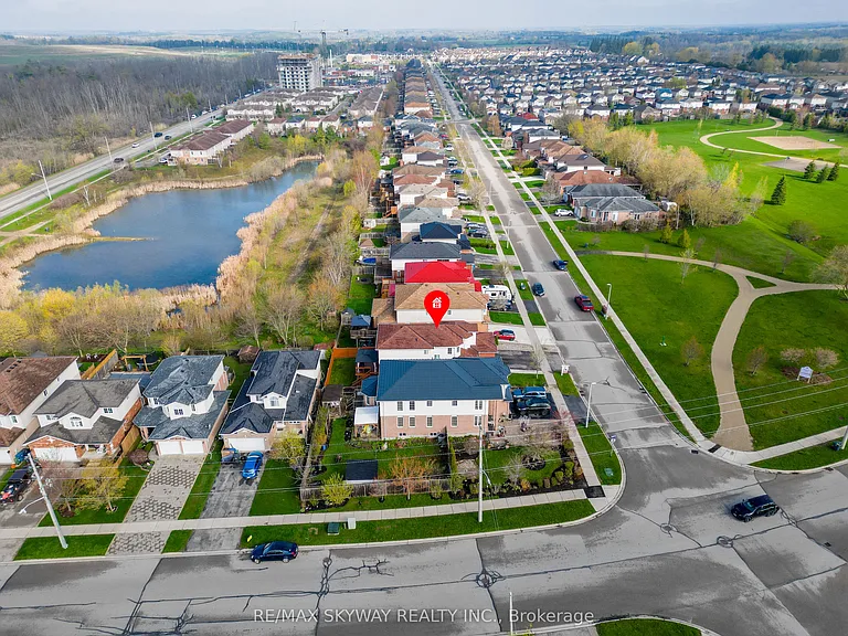 116 Severn Dr — Photo 4